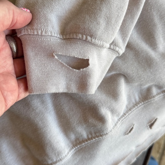 Sub_Urban Riot Play. Distressed Cream Sweater - Picture 5 of 9